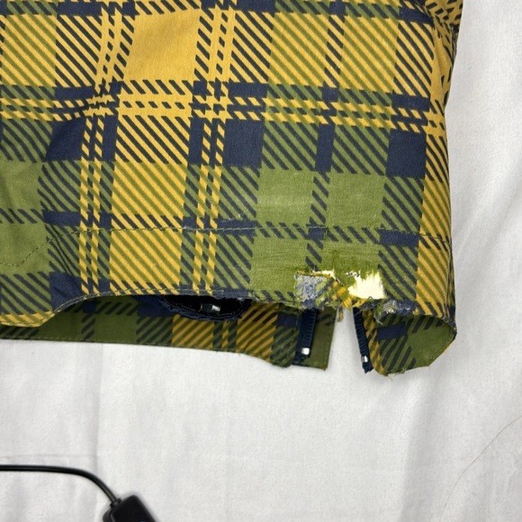 Burton plaid snow pant size small - Picture 6 of 7